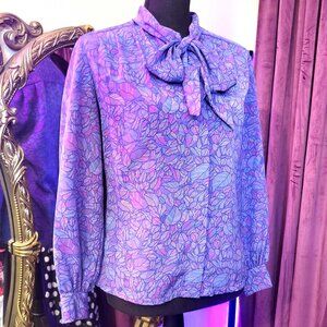 Vintage Lavender and Periwinkle Leaves Top Size M